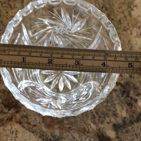 VINTAGE CRYSTAL CLEAR HEAVY POLISH LEAD CRYSTAL ICE BUCKET - Picture 4 of 6